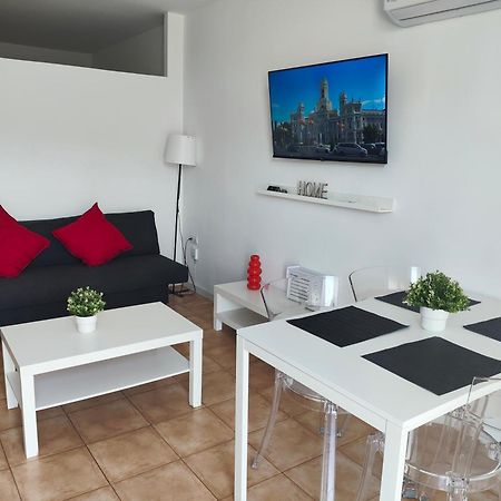 Centro Capital Wizink Feria Bernabeu Aeropuerto Apartment มาดริด ภายนอก รูปภาพ