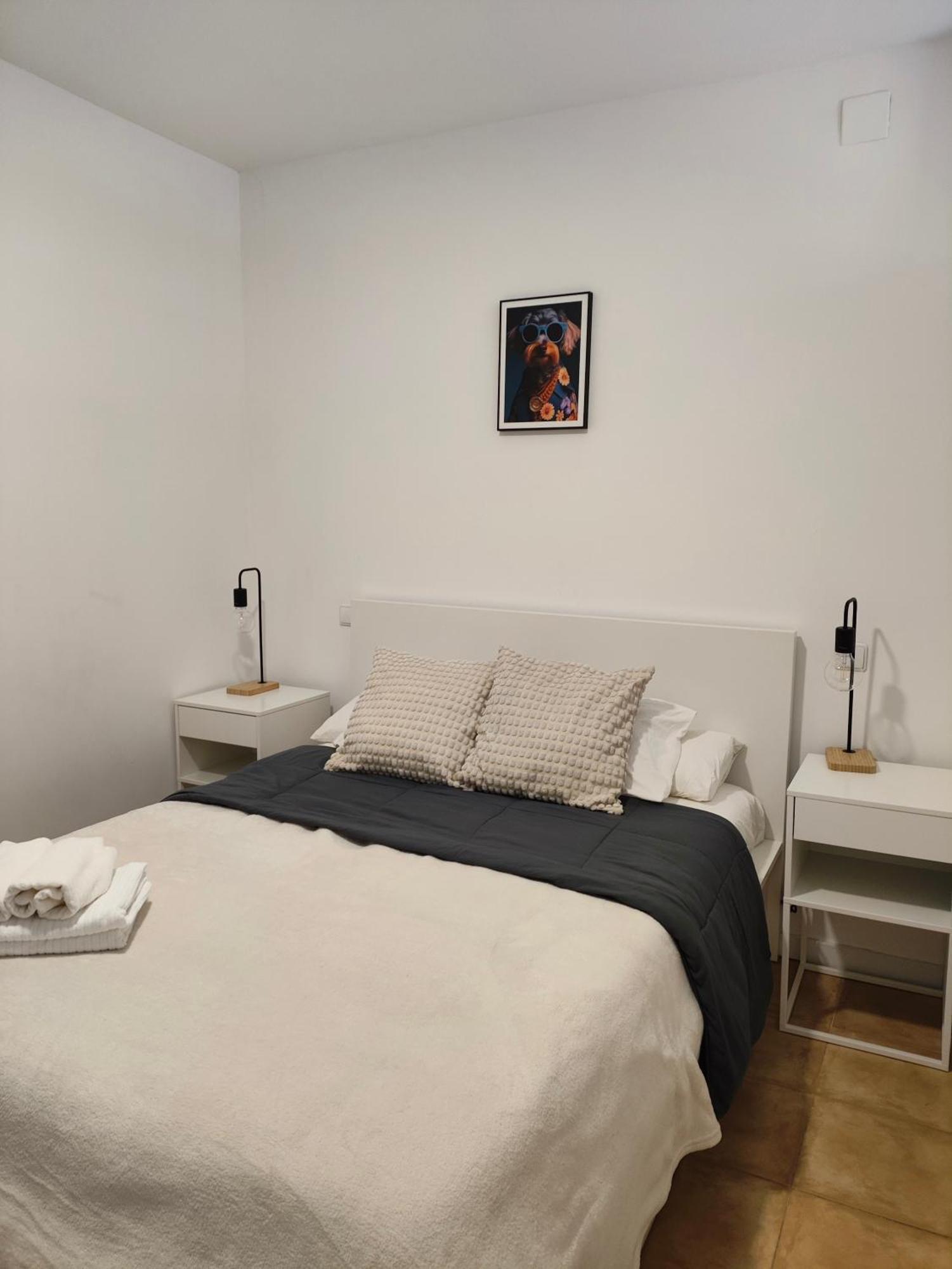Centro Capital Wizink Feria Bernabeu Aeropuerto Apartment มาดริด ภายนอก รูปภาพ